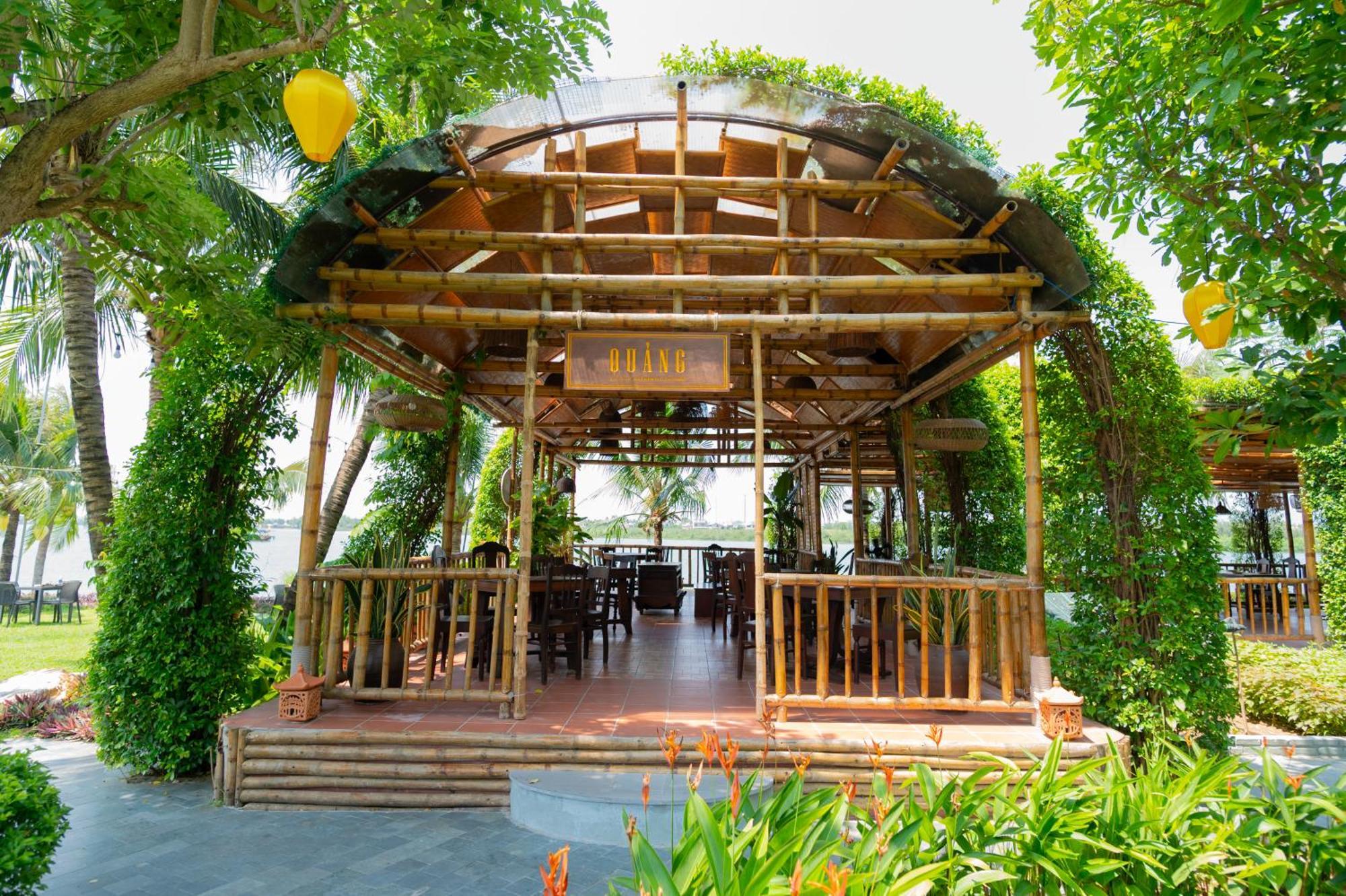 Bel Marina Hoi An Resort Екстериор снимка The restaurant